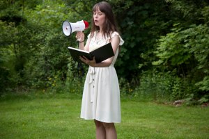 Reading the names of the species who are no longer among us